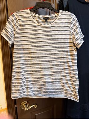 Ann Taylor White & Navy Striped Short Sleeve Tee